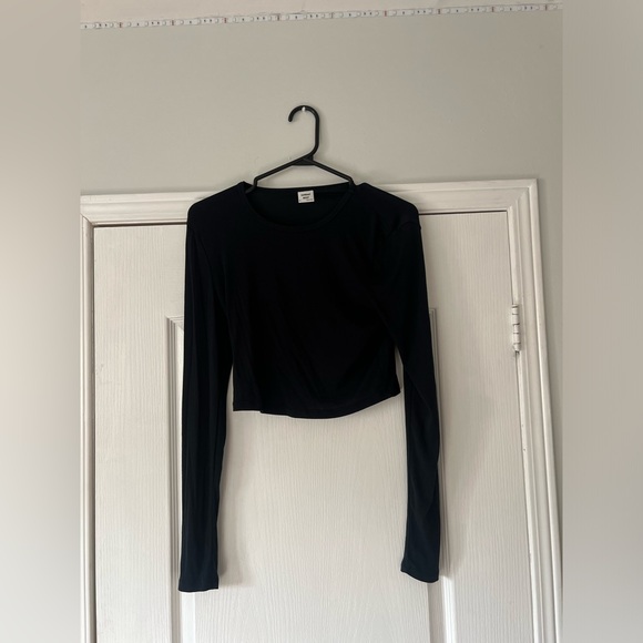 sunday best black long sleeve crop top - Picture 2 of 4